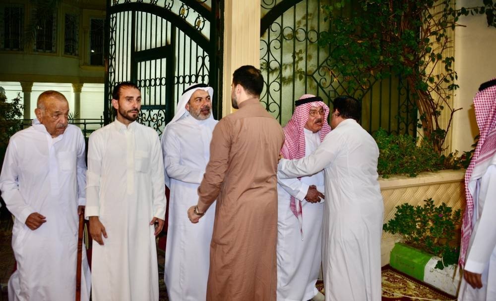أسرة المقري تتقبل التعازي في فقيدها – أخبار السعودية